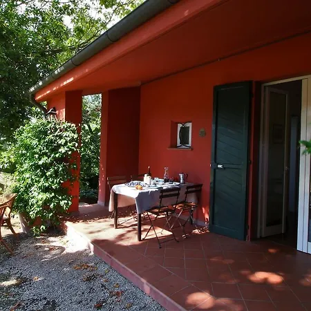 Attractive Cottage In Colonnella With Swimming Pool *